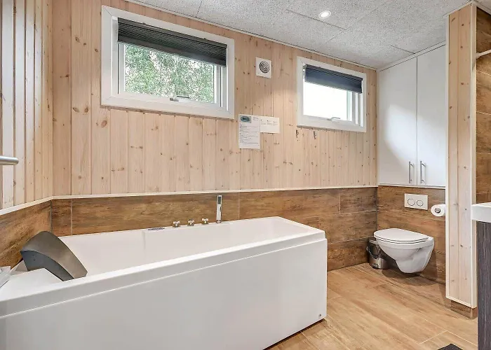 C11749-hemmet-horsfold-10